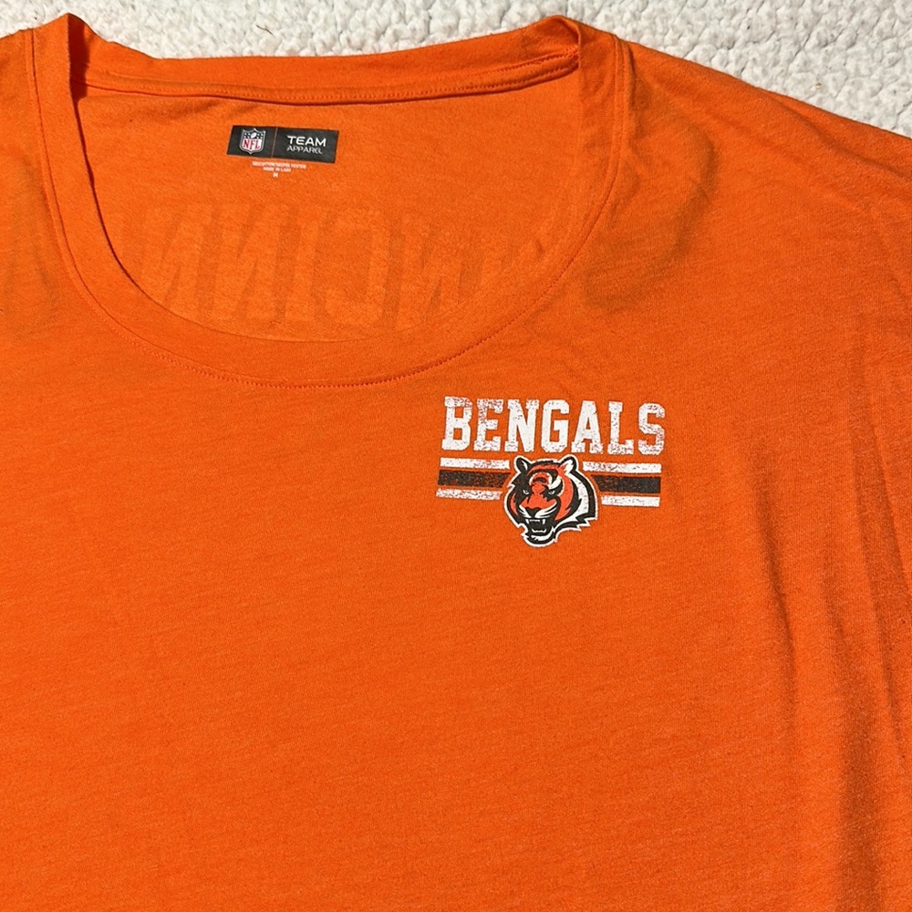 Ladies NFL Team Apparel Cincinnati Bengals Shirt, EUC, Size Medium - Picture 3 of 7